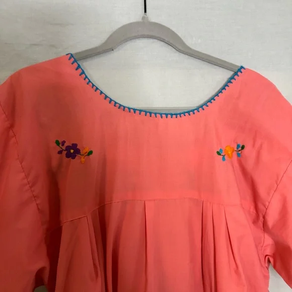 Traditional Mexican-Style Puebla‎ Pink Hand Embroidered Dress size Medium Boho - Picture 5 of 6